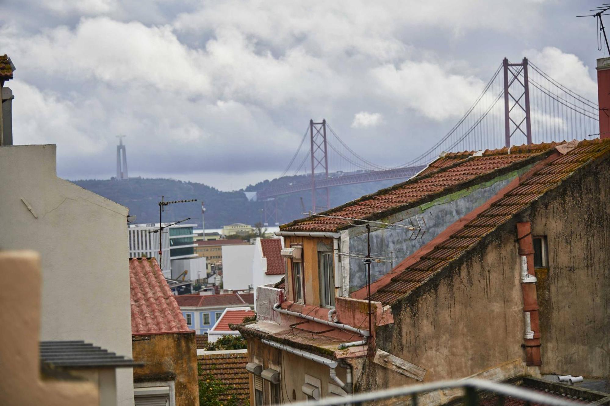 Alcantara Like A Local Lisbon Luaran gambar